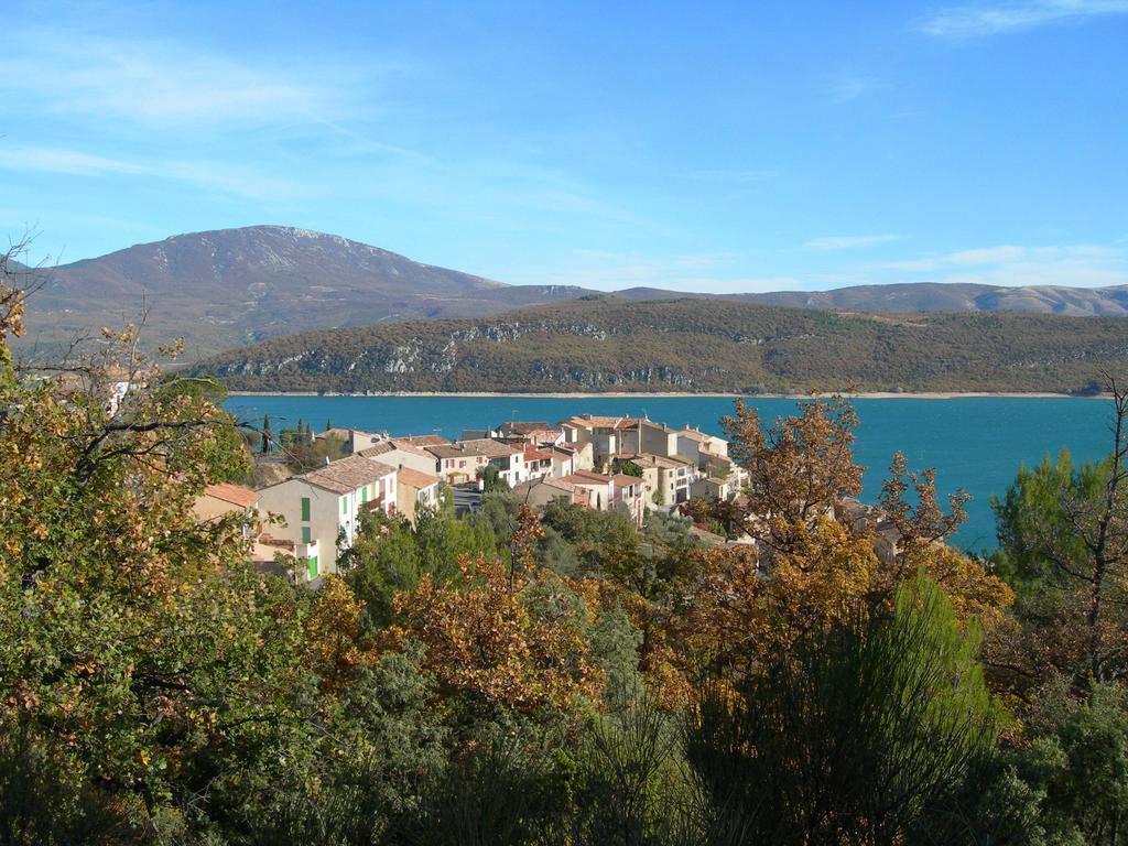 B&B Villa Les Tamaris Régusse Esterno foto