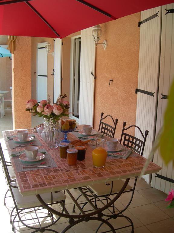 B&B Villa Les Tamaris Régusse Esterno foto